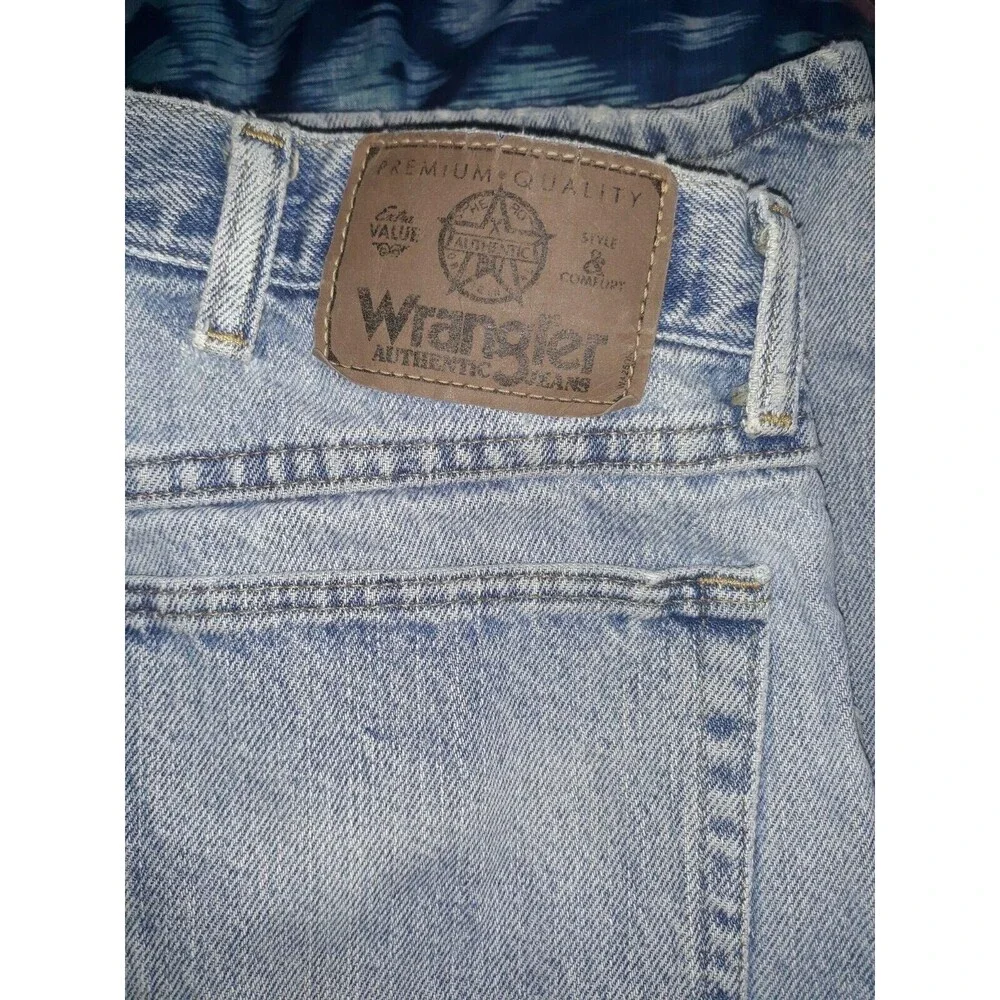 Men’s Wrangler Regular Fit Straight Leg Blue Jeans Size 36X30 Pre-Owned